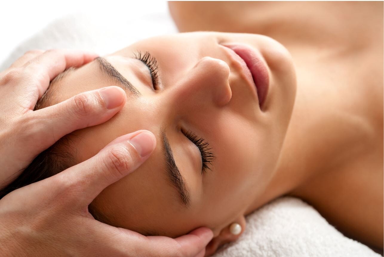 Appareils de Massage de la tête (visage, cheveux)